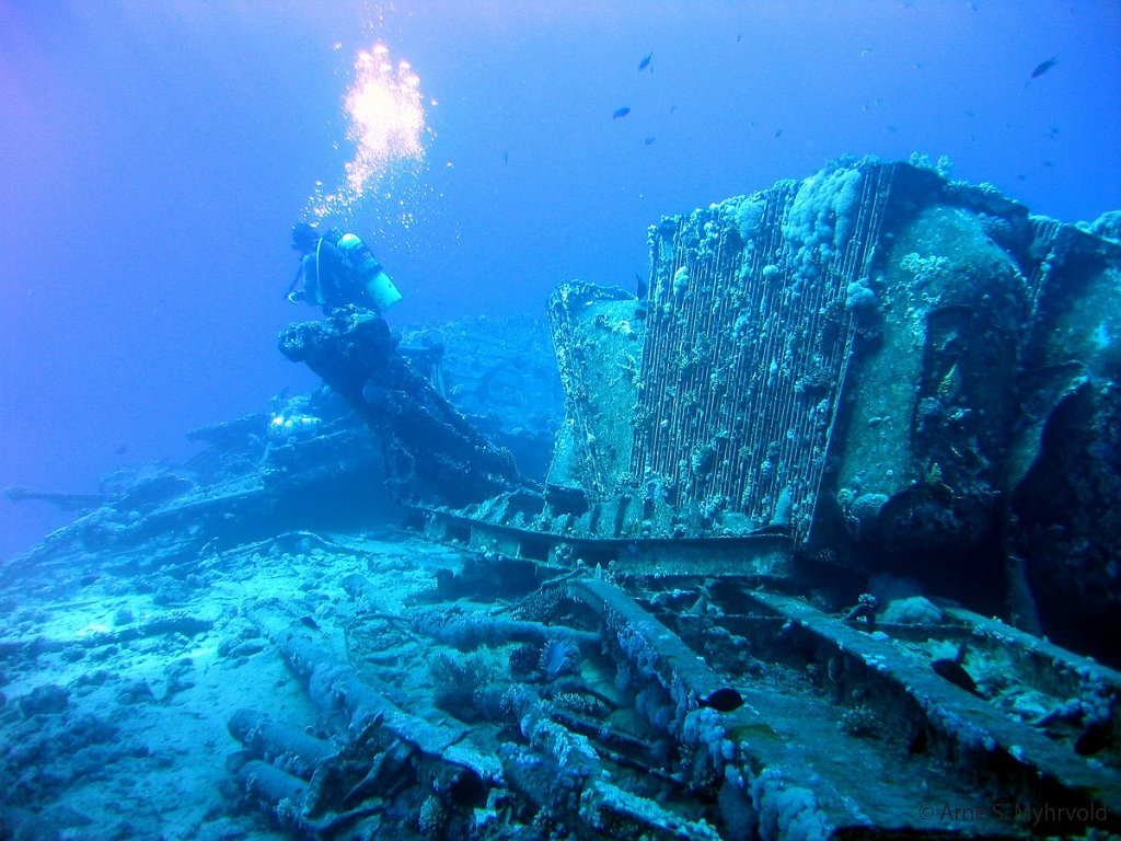 2006- Yolanda reef (7).jpg